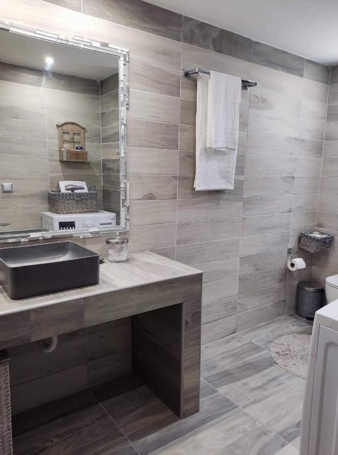 Corfu Sunset Family Apartment Liapades Bagian luar foto